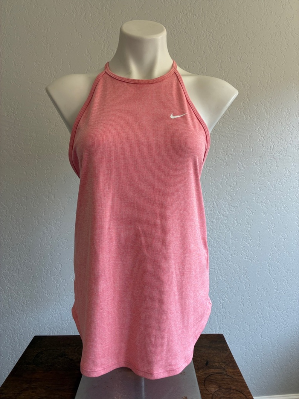 Nike Women’s Pink Heather High-Neck Racerback Tank Sz M
